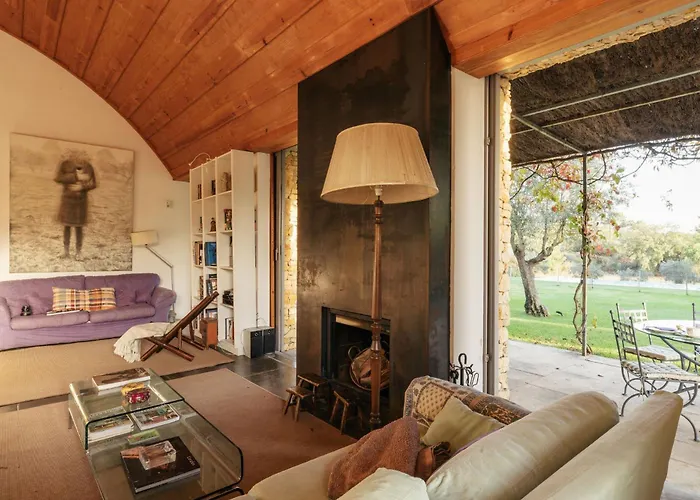 Villa Arrabida Country Retreat - New *